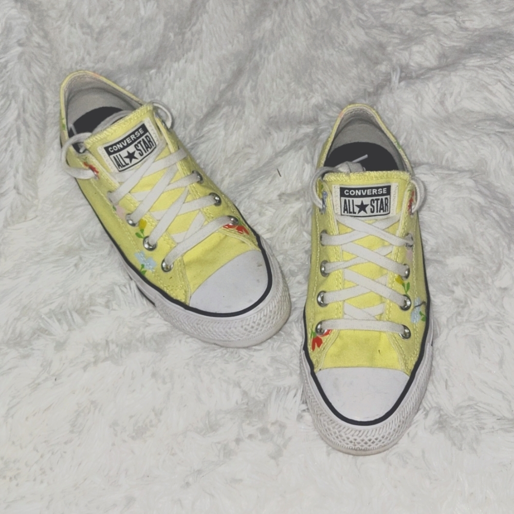 Converse Sneakers